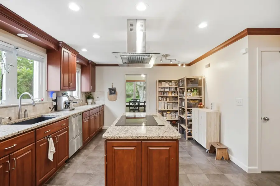 2759 Plymouth Avenue, Columbus, OH 43209 - #2