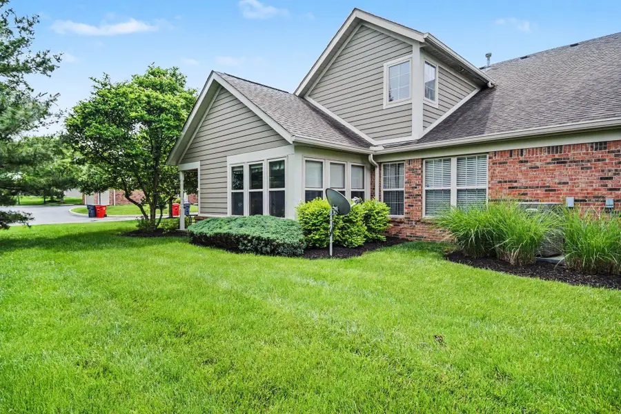 5382 Ruth Amy Avenue, Westerville, OH 43081 - #3