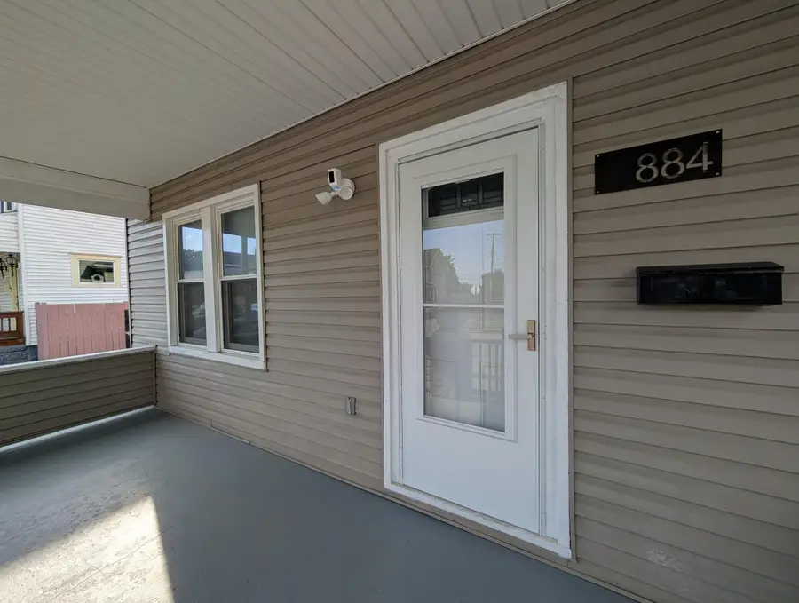 884 Bellows Avenue, Columbus, OH 43223 - #2