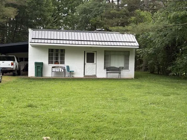 6730 Mccoppin Mill Road, Hillsboro, OH 45133