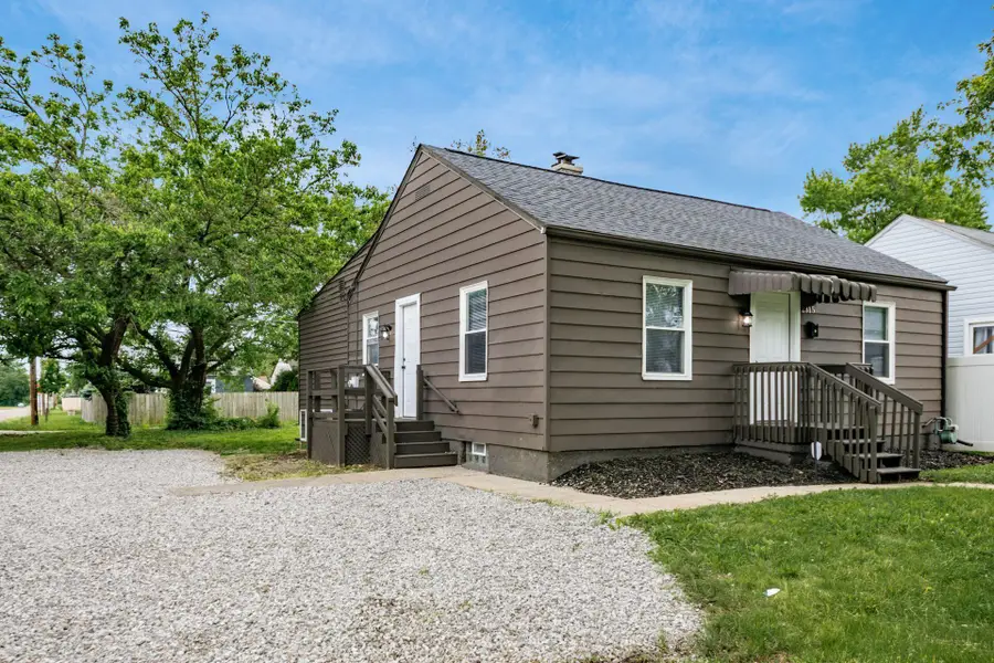 2315 Howey Road, Columbus, OH 43211 - #3