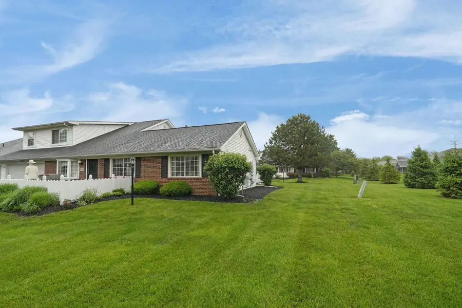 3940 Crestfield Drive, Groveport, OH 43125 - #3