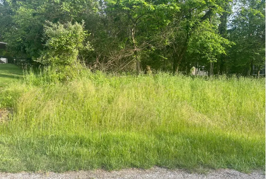 46 N Highland Court, Howard, OH 43028 - #2