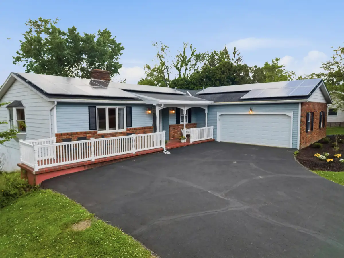 1965 Dunzweiler Drive, Zanesville, OH 43701 - #1