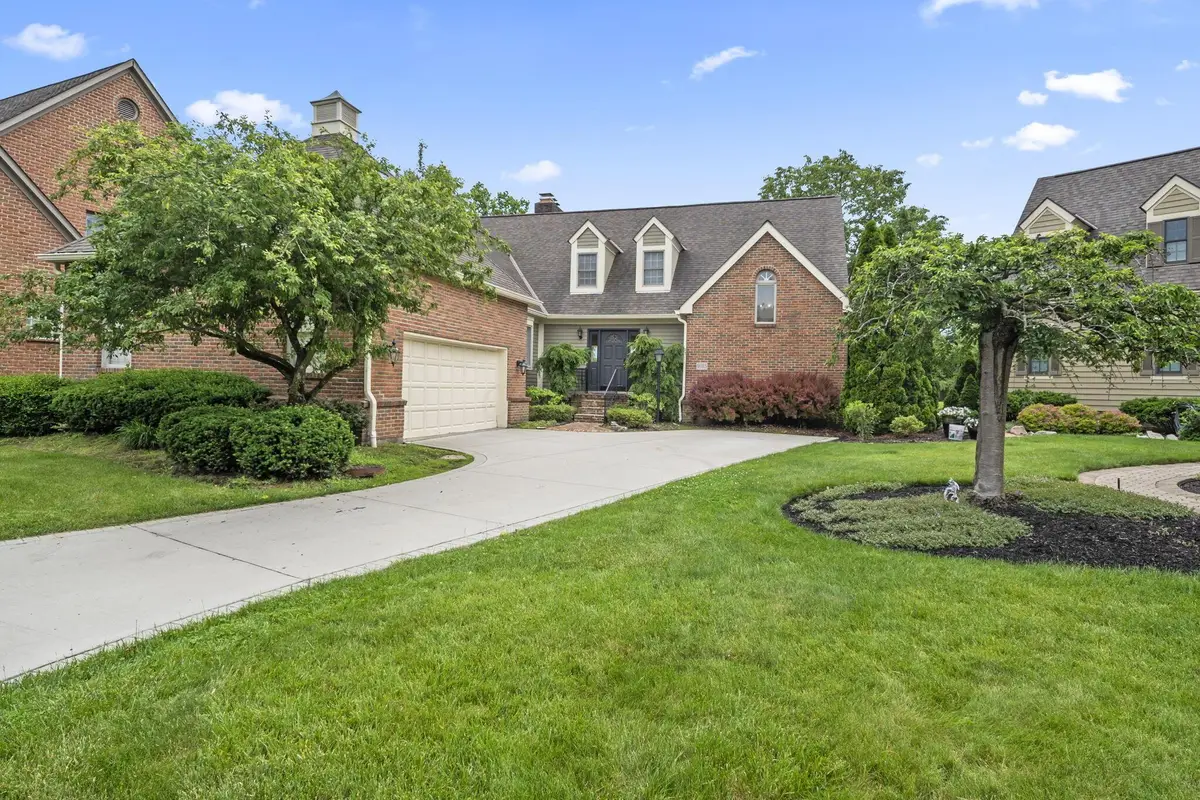 9083 Moors Place N, Dublin, OH 43017 - #1
