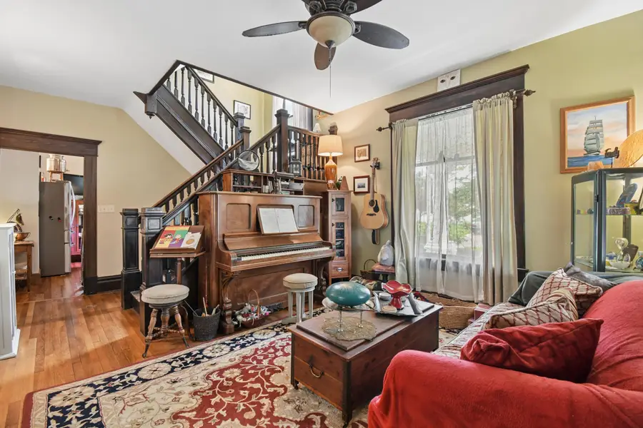 80 E Waterloo Street, Canal Winchester, OH 43110 - #3
