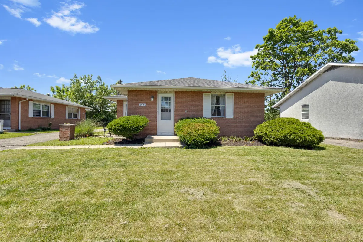 3923-3925 Beulah Road, Columbus, OH 43224 - #1