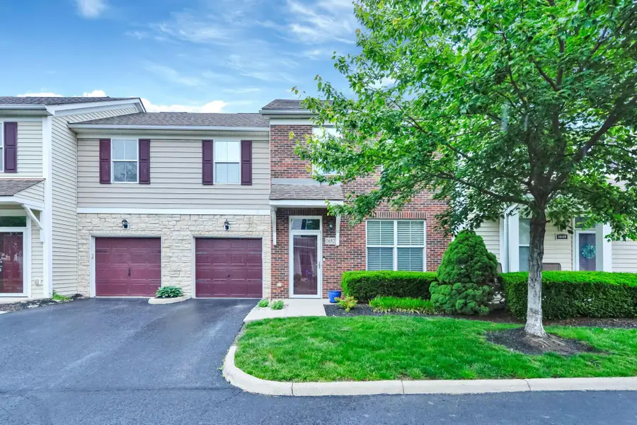1652 Nature Drive, Grove City, OH 43123 - #2