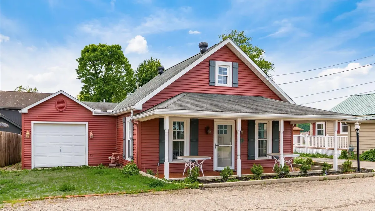 4891 Decker Avenue Ne, Thornville, OH 43076 - #1