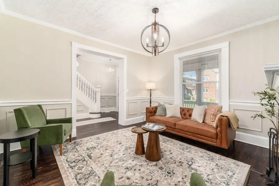 1055 Wilson Avenue, Columbus, OH 43206 - #3