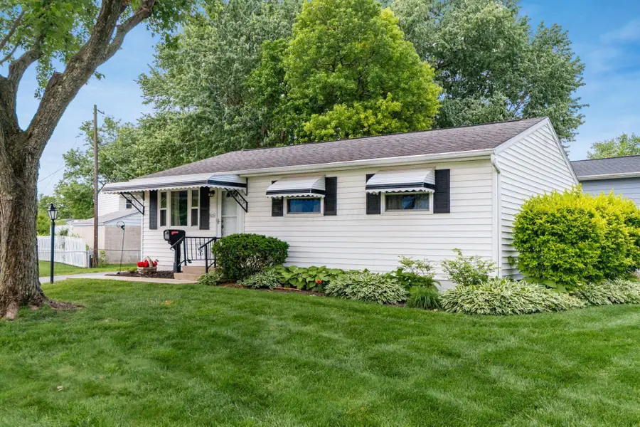 6033 Balboa Road, Westerville, OH 43081 - #3
