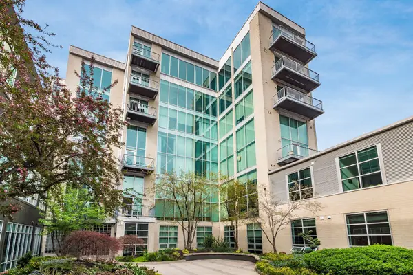 60 E Spring Street, Columbus, OH 43215