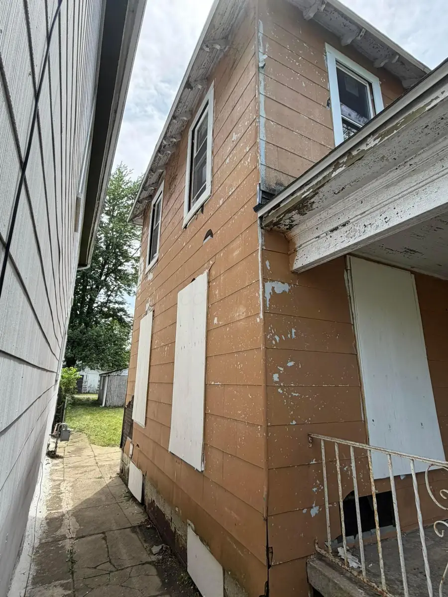 1589 Minnesota Avenue, Columbus, OH 43211 - #3