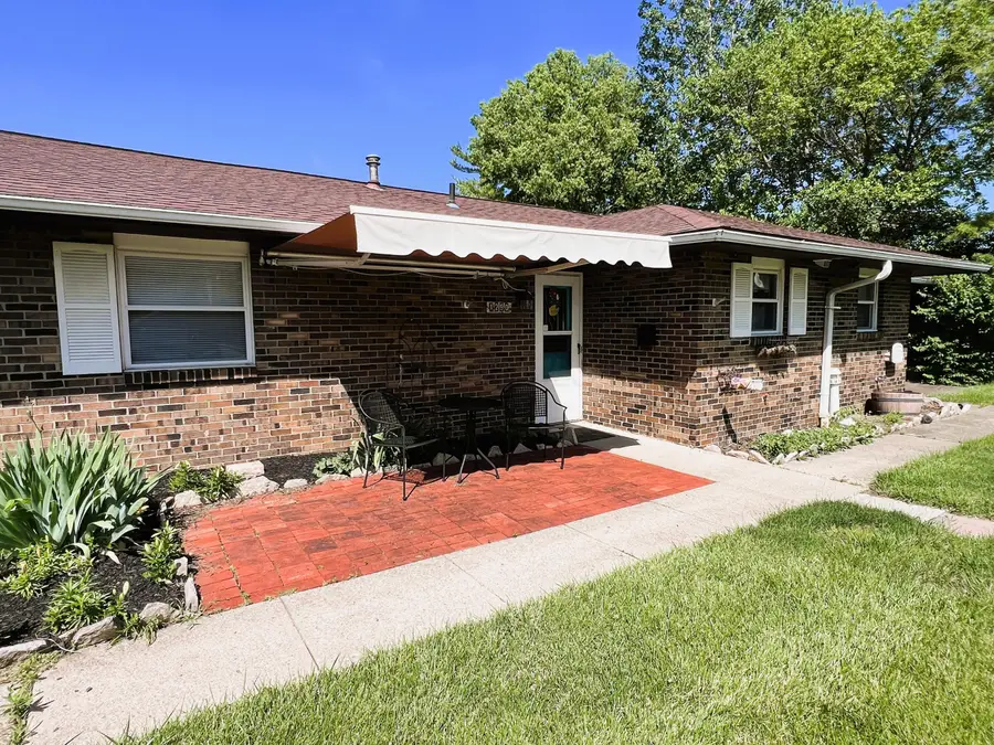 1290 Woodbrook Lane, Columbus, OH 43223 - #2