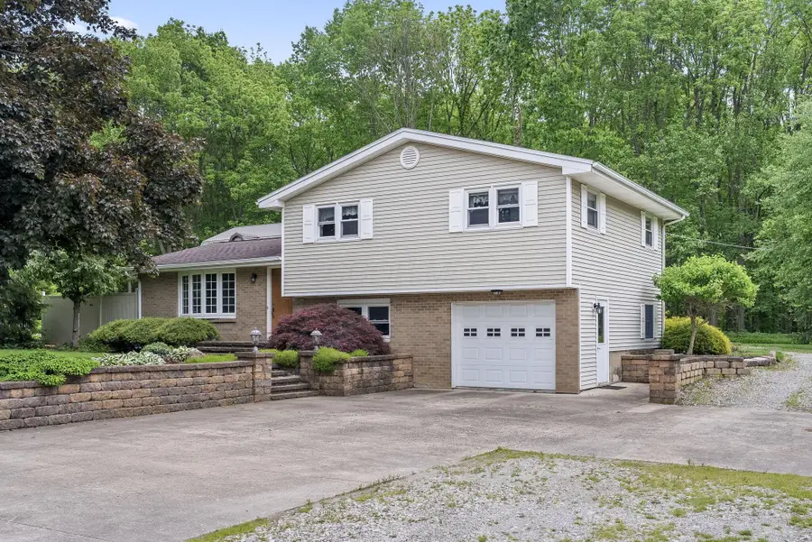 9220 Mount Gilead Road, Fredericktown, OH 43019 - #2