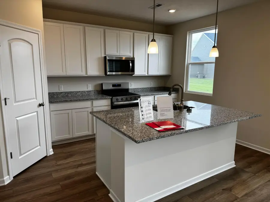272 Dowler Drive, South Bloomfield, OH 43103 - #2