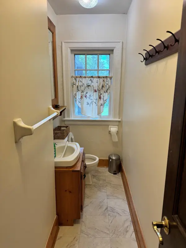 148-150 Clinton Heights Avenue, Columbus, OH 43202