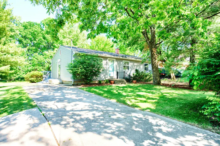 9200 Shawnee Trail, Powell, OH 43065 - #2