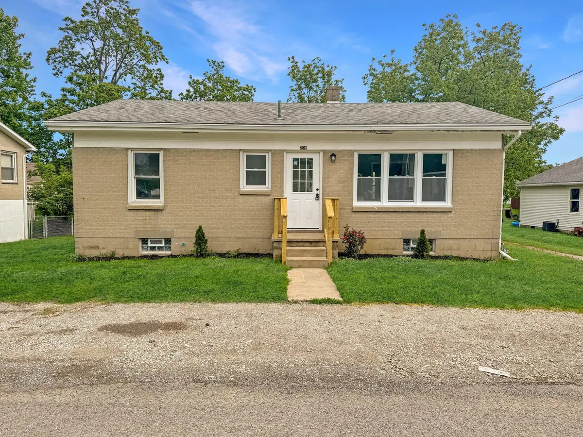 206 E Poplar Street, Saint Paris, OH 43072 - #1