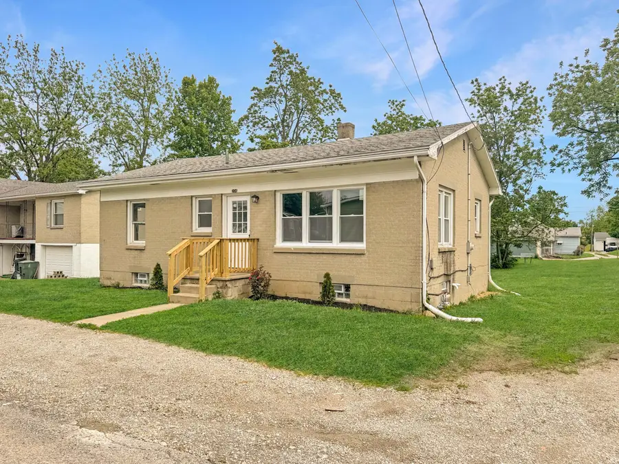 206 E Poplar Street, Saint Paris, OH 43072 - #2