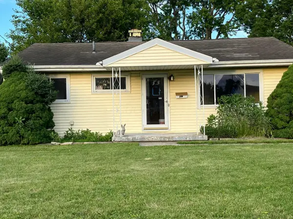76 Mary Street, West Jefferson, OH 43162