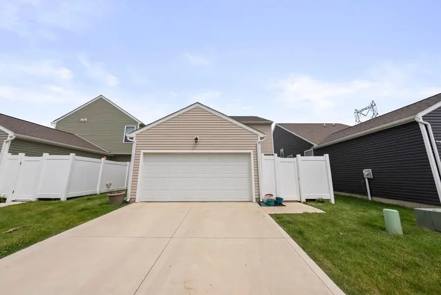 147 Blackwood Avenue, Newark, OH 43055 - #2