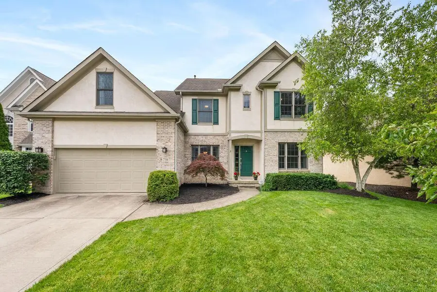 758 Covered Bridge Drive, Delaware, OH 43015 - #2