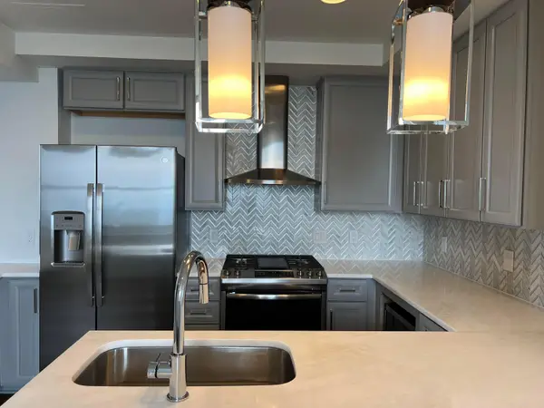 50 W Broad Street, Columbus, OH 43215
