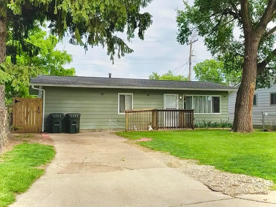 144 Woodlawn Avenue, Columbus, OH 43228 - #3