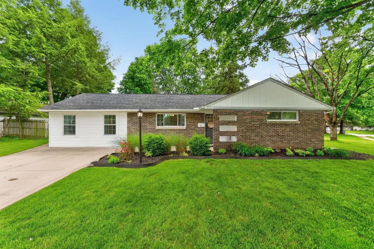 348 Iroquois Park Place, Columbus, OH 43230 - #1