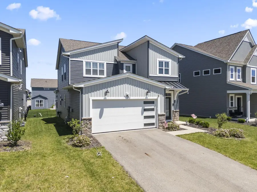 7312 Celebration Drive, Powell, OH 43065 - #2
