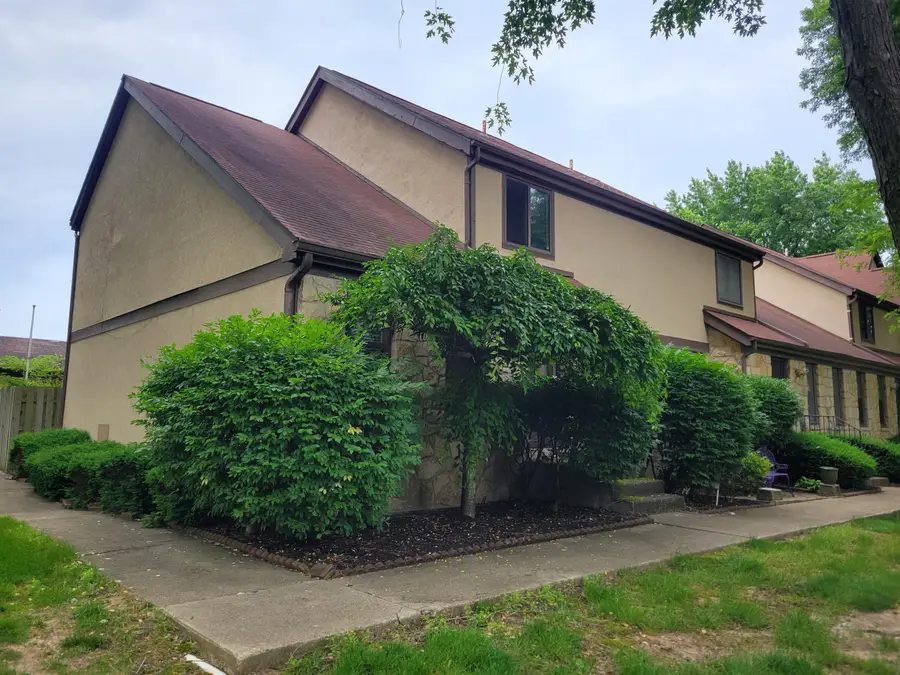 6353 Lennon Court, Columbus, OH 43213 - #2