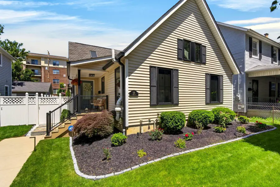518 E Beck Street, Columbus, OH 43206 - #3
