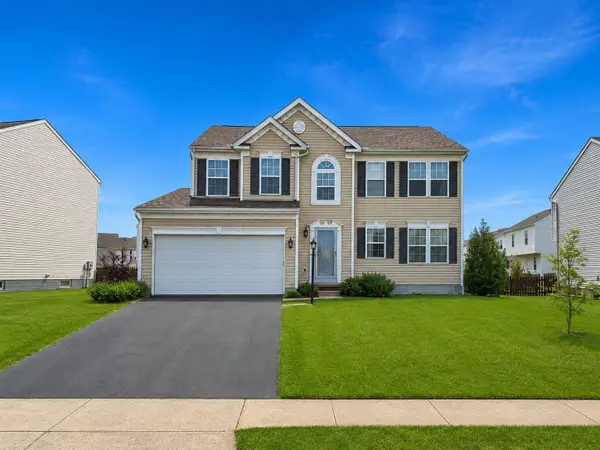 304 Eagles Nest Avenue, Johnstown, OH 43031