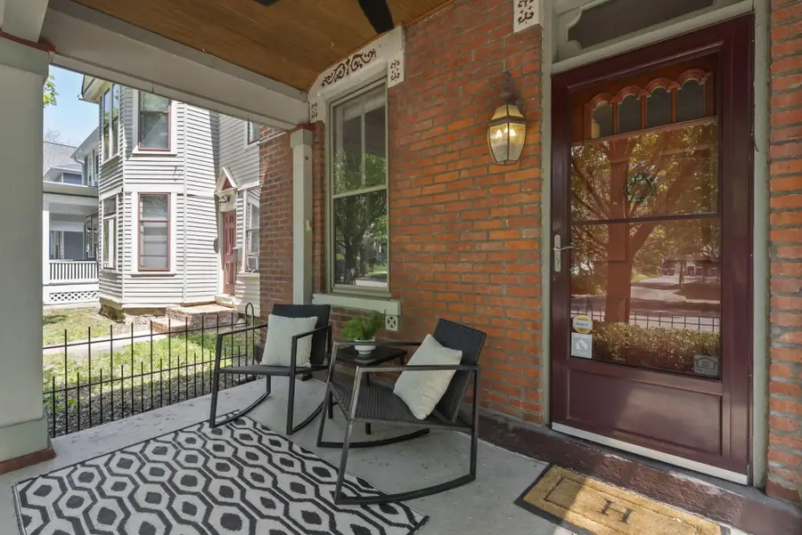 1056 Pennsylvania Avenue, Columbus, OH 43201 - #2