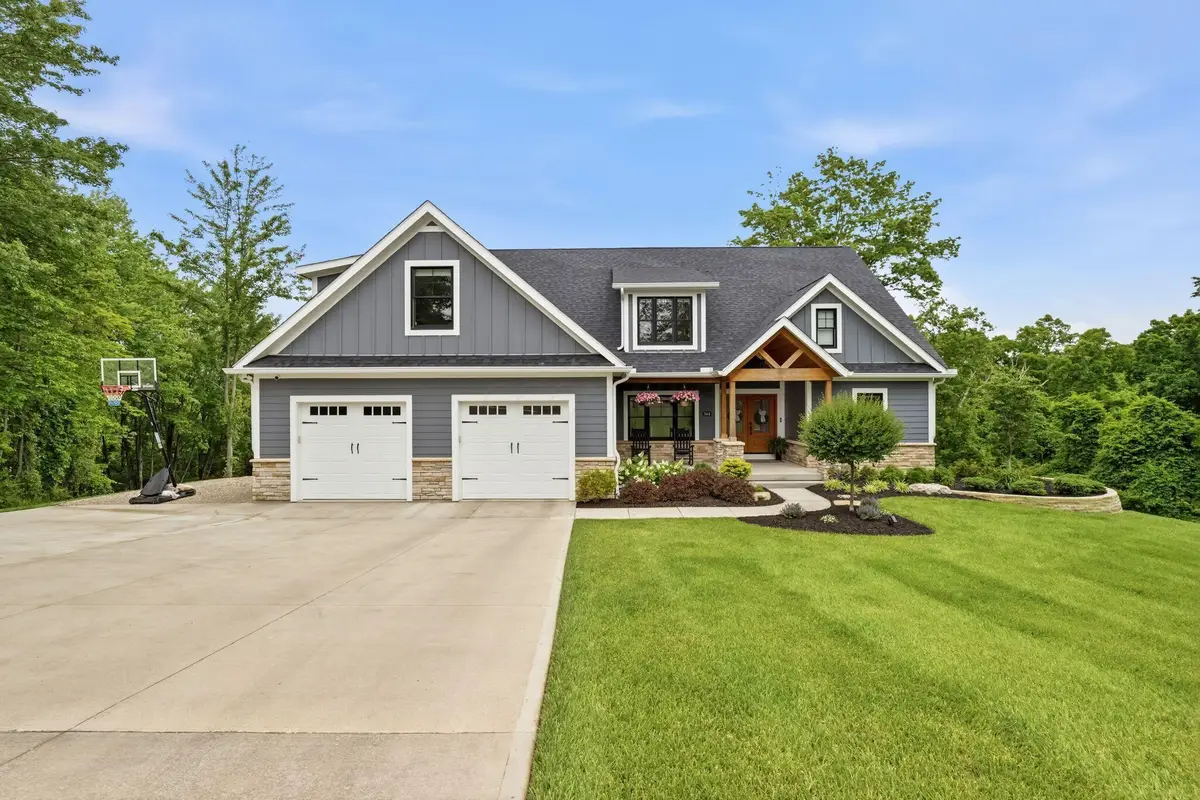 344 Dogwood Drive, Thornville, OH 43076 - #1