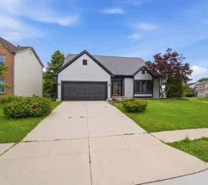 8360 Priestley Drive, Reynoldsburg, OH 43068 - #3