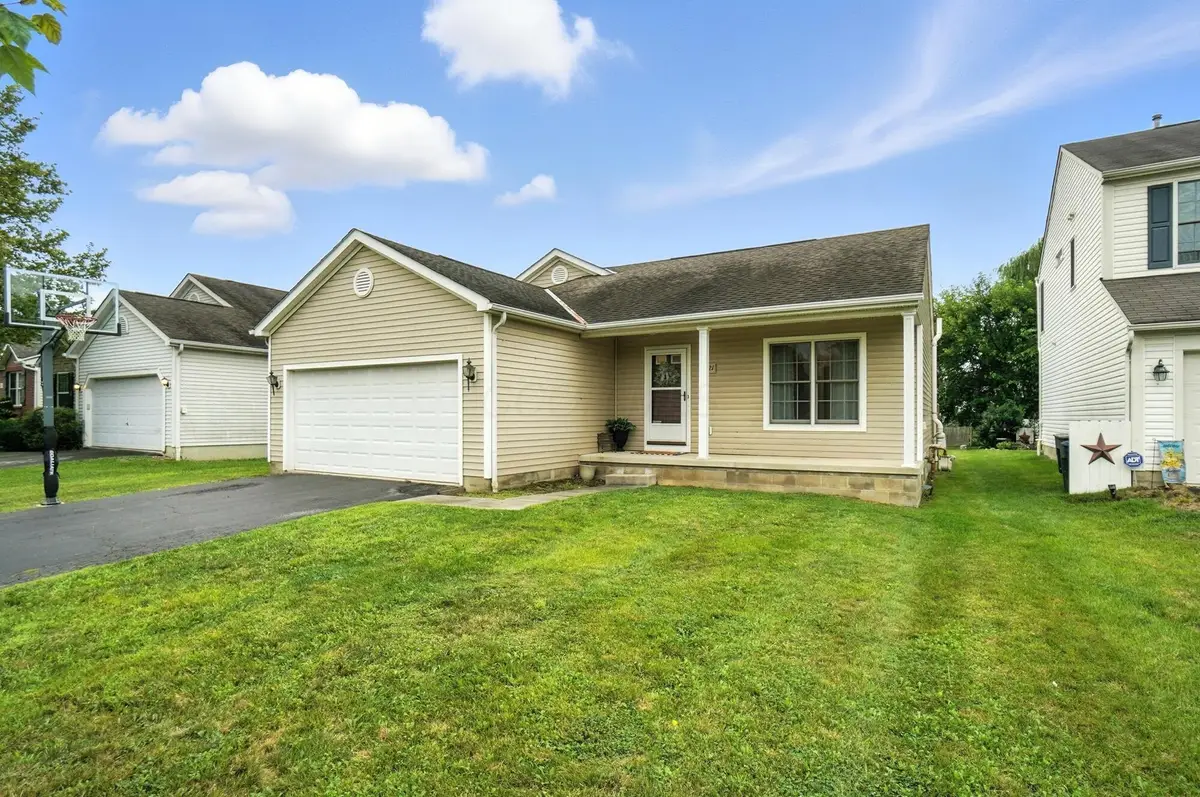 2121 Staghorn Way, Grove City, OH 43123 - #1