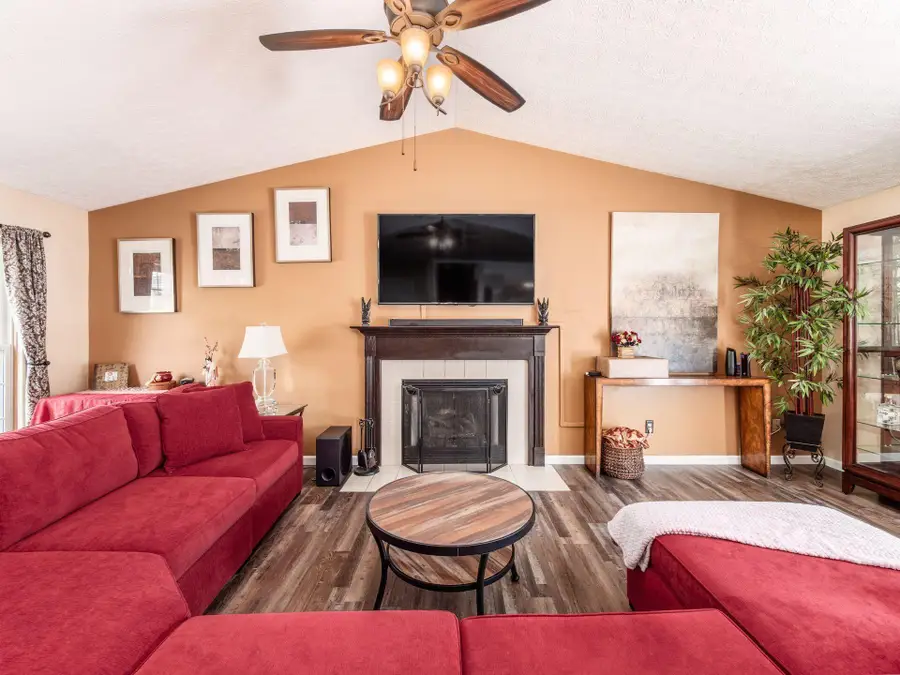 115 Hale Court, Delaware, OH 43015 - #2