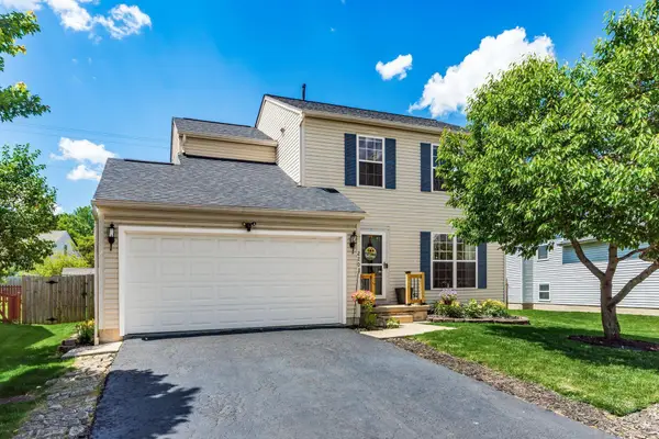 2203 Chadsterz Drive, Grove City, OH 43123