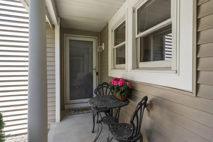 5784 Parkbridge Lane, Dublin, OH 43016 - #3