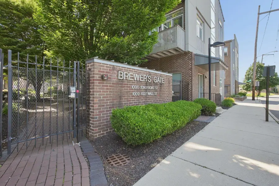 44 W Deshler Avenue, Columbus, OH 43206 - #2