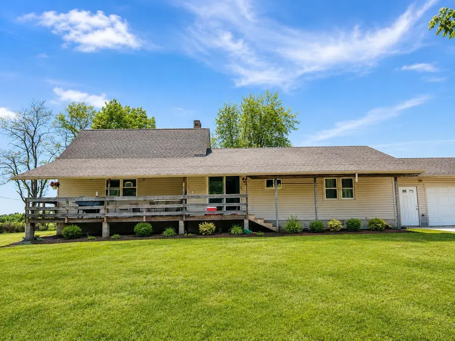 24539 Huffines Road, Rockbridge, OH 43149 - #2