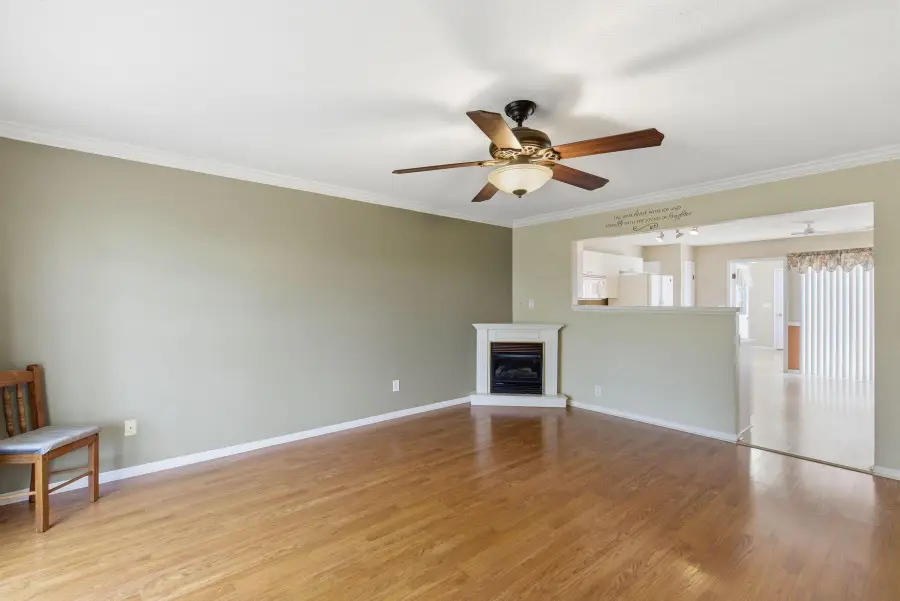 2446 Rosecrest Street, Grove City, OH 43123 - #3