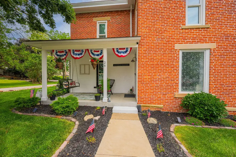 26 S Calhoun Street, Centerburg, OH 43011 - #3
