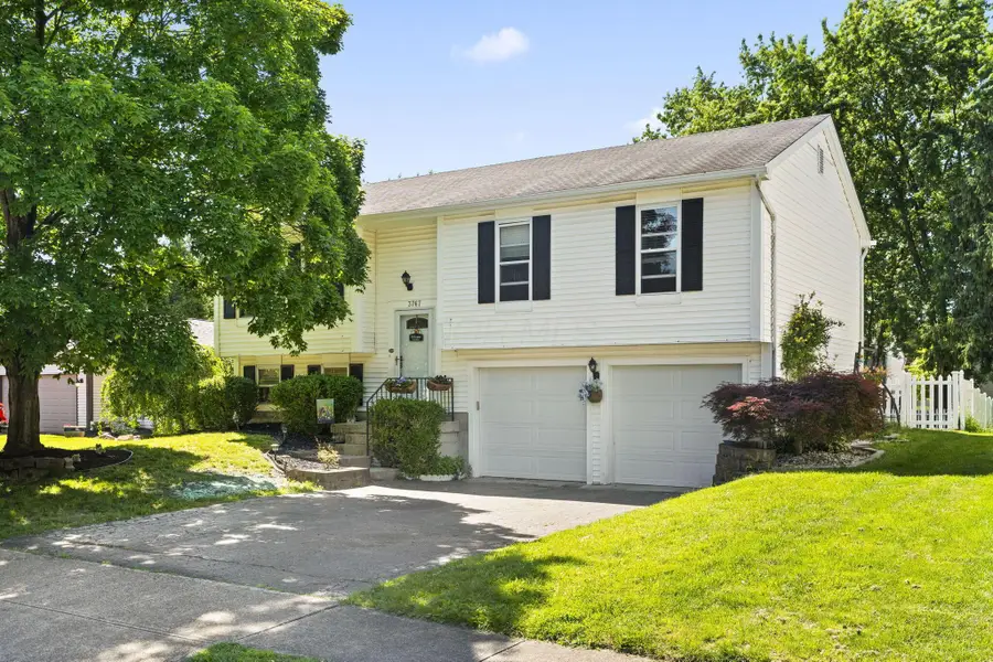 3767 Bridle Court, Columbus, OH 43221 - #3