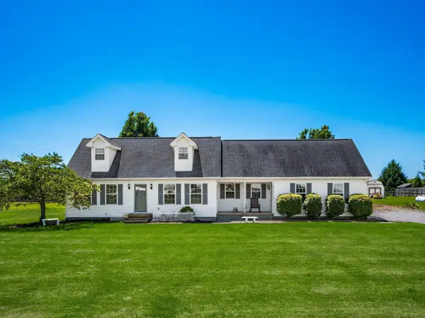 9736 Kilbourne Road, Sunbury, OH 43074