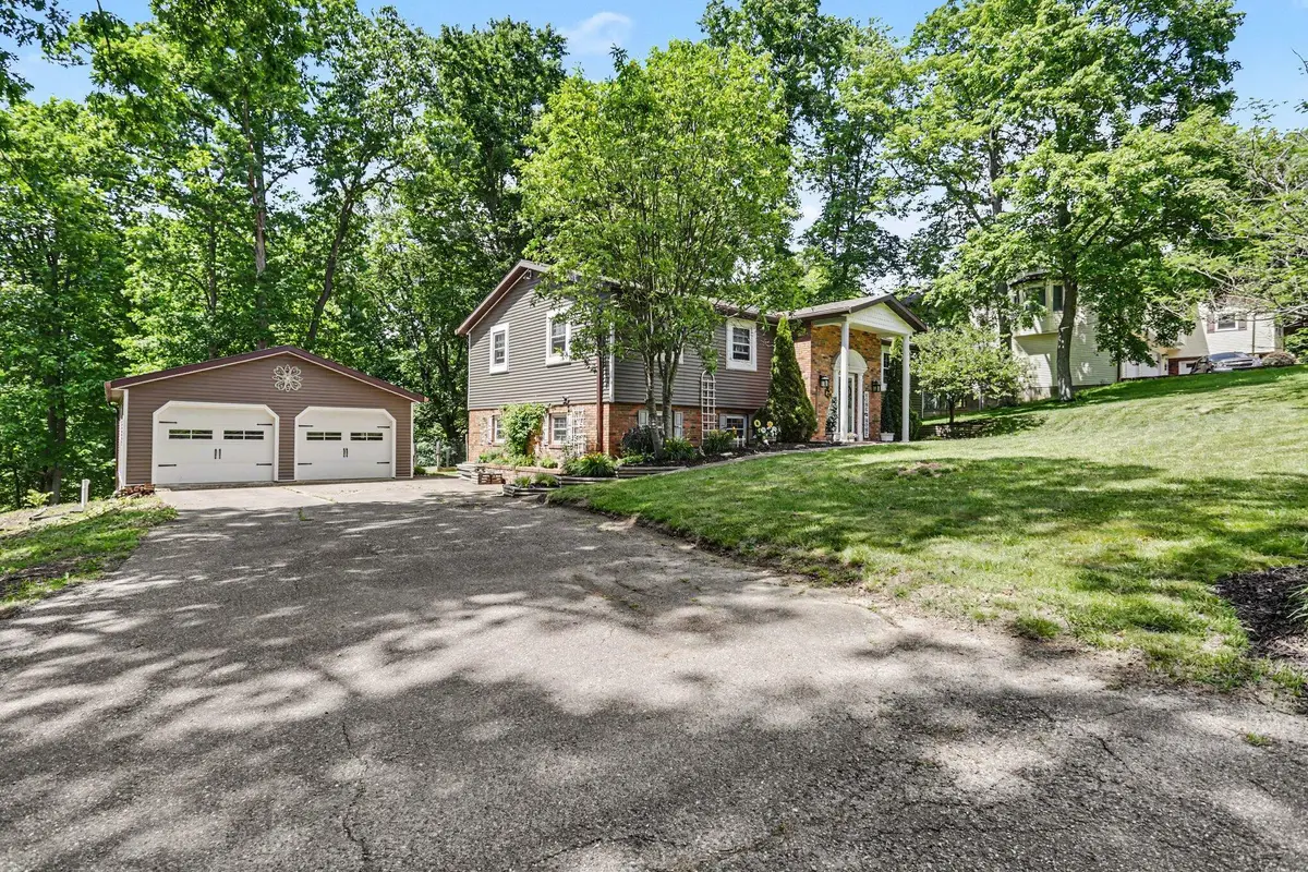 930 Ivy Drive, Zanesville, OH 43701 - #1