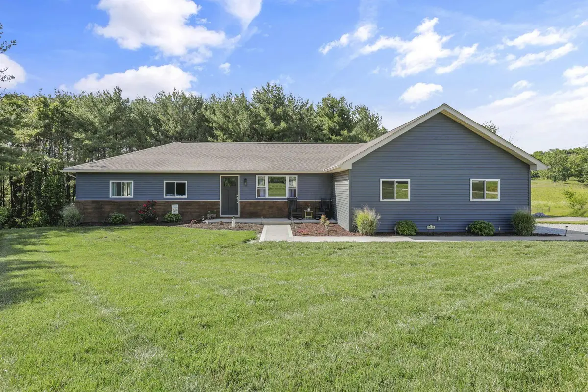 5312 Cincinnati Zanesville Road Ne, Lancaster, OH 43130 - #1
