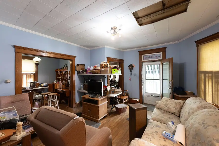 655 W Main Street, Newark, OH 43055 - #2